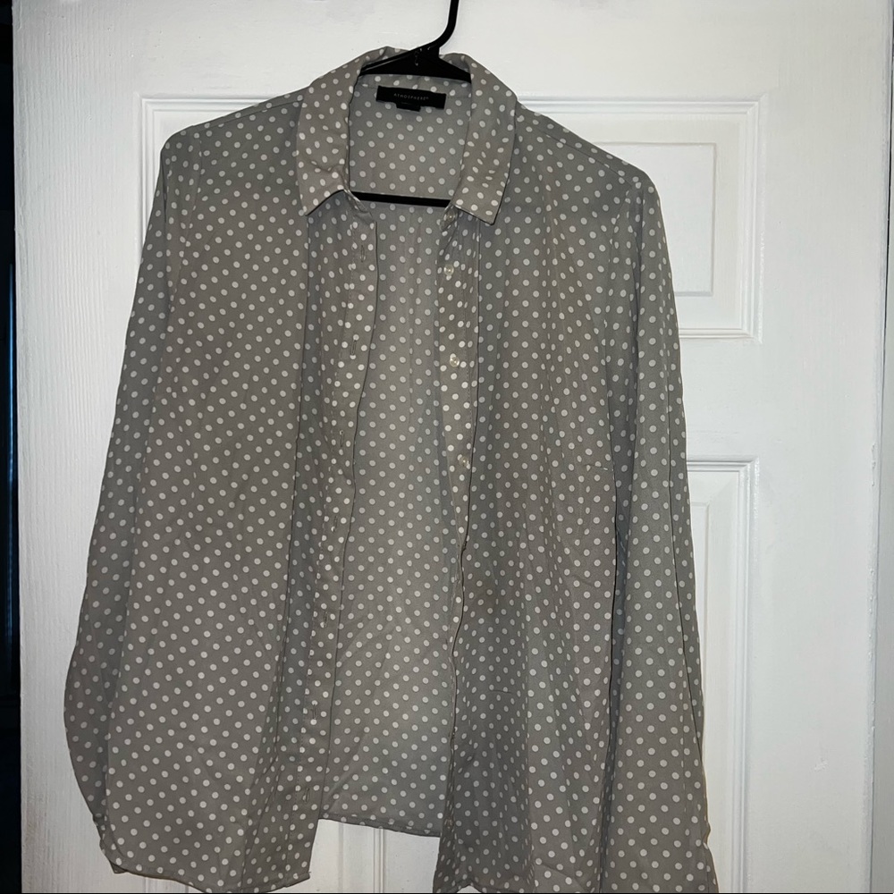 Grey with white polka-dots long sleeve buttons down size large (10).